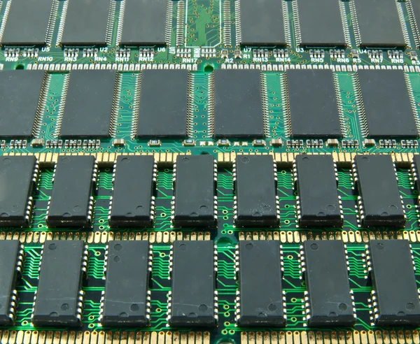 Geïntegreerde circuits op computer ram-geheugen — Stockfoto