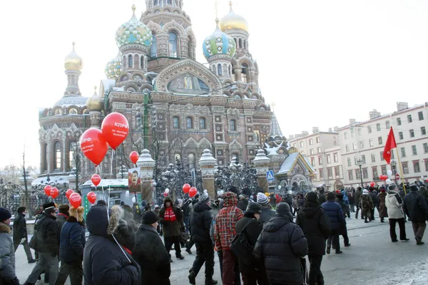 4 फेब्रुवारी 2012 रोजी सेंट पीटर्सबर्ग (रशिया) मध्ये विनामूल्य निवडणुकांची बैठक — स्टॉक फोटो, इमेज