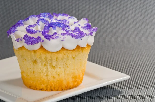 Lila cupcake — Stockfoto