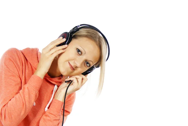 在耳机上听音乐的女孩 — 图库照片