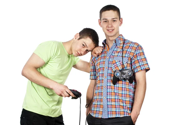 Deux gars jouent à des jeux informatiques — Photo