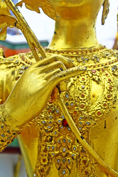 Les mains de la sculpture thaïlandaise . — Photo