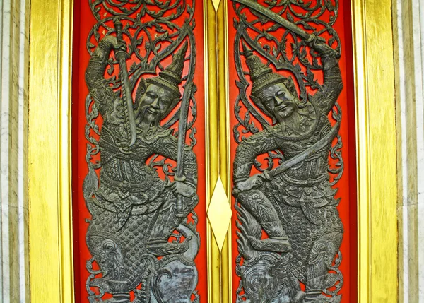 Thailändsk konst på dörren. — Stockfoto