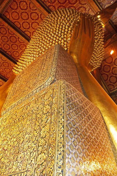 Thaise kunst op de achterkant van de Boeddha. — Stockfoto