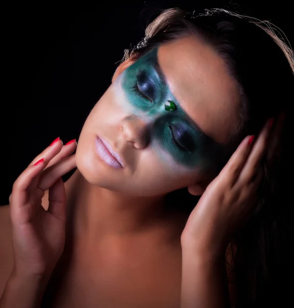 Krásná dívka s zeleným make-up — Stock fotografie