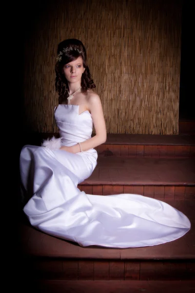 Girl in a wedding dress — Stock Photo, Image