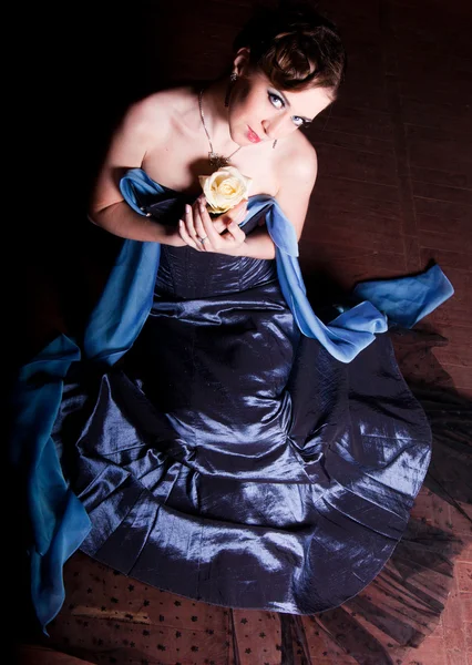 Beautiful girl in blue dress — Stock Photo, Image