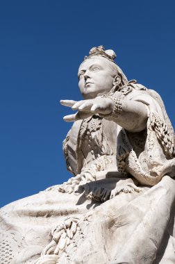 Kraliçe victoria heykel