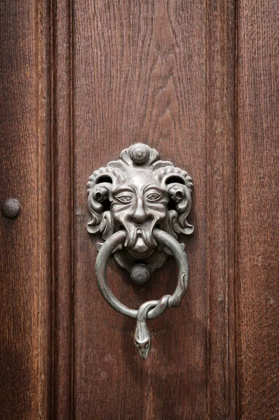 Korkunç kapı tokmağı — Stok fotoğraf