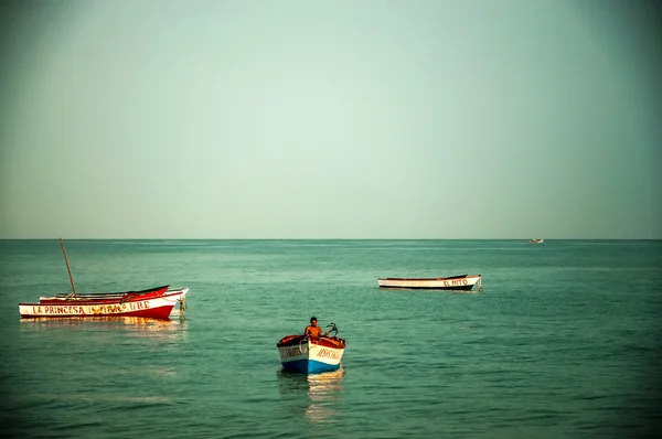 Три лодки — стоковое фото