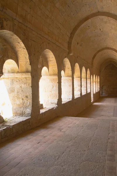 The interior of Abbey of Thoronet in Provence (France) — Stock Photo, Image