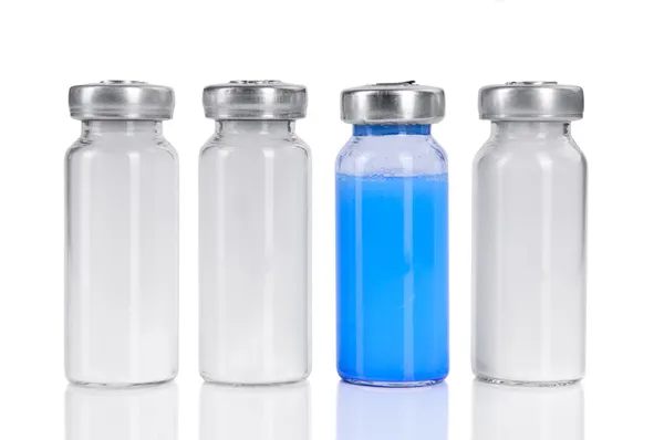 Quatro frascos para injectáveis — Fotografia de Stock