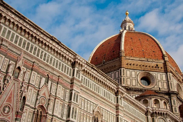 Dome of Basilica de San Lorenzo, Firenze Royaltyfrie stock-fotos