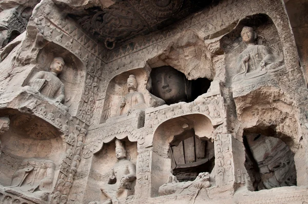Geschnitzte Buddhas in den Yungang Höhlen, datong — Stockfoto
