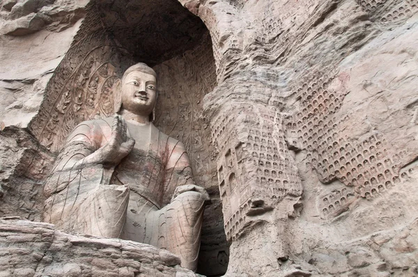 Estátua de Buda nas Grutas de Yungang, China — Fotografia de Stock