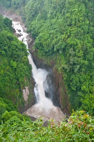 Heaw Narok Wasserfall — Stockfoto