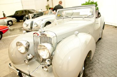 36 inci eski model araba concours