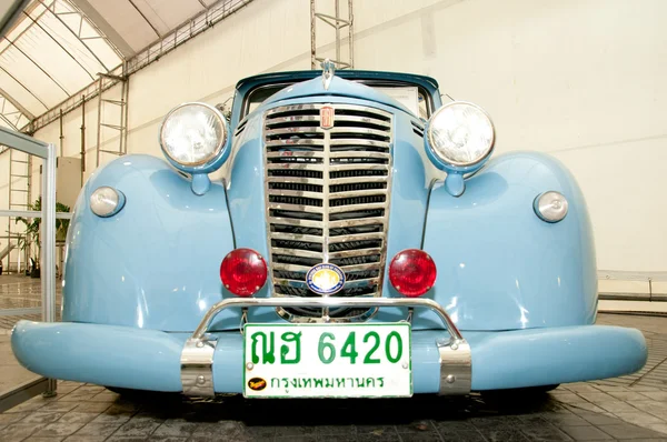 36 inci eski model araba concours — Stok fotoğraf