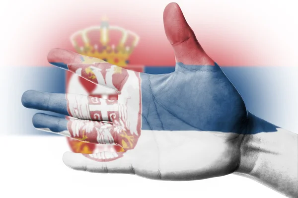 Ventilador de torcida com pintura bandeira nacional da Sérvia com a mão — Fotografia de Stock