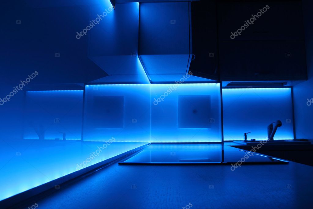 keuken met blauwe led-verlichting — Stockfoto © PromesaStudio #11728276 keuken met blauwe led-verlichting — Stockfoto © PromesaStudio #11728276