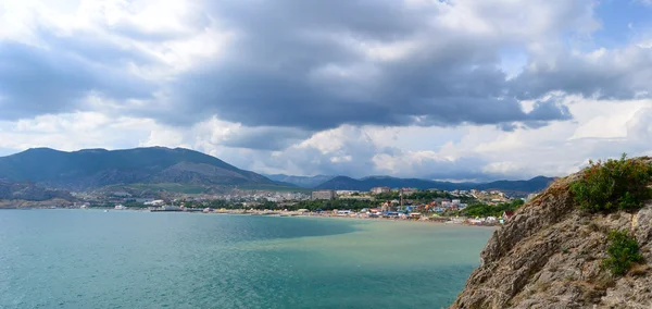 Panorama. Mar Nero nella città Sudak — Foto Stock