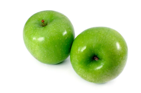 Zöld alma izolált fehér alapon — Stock Fotó