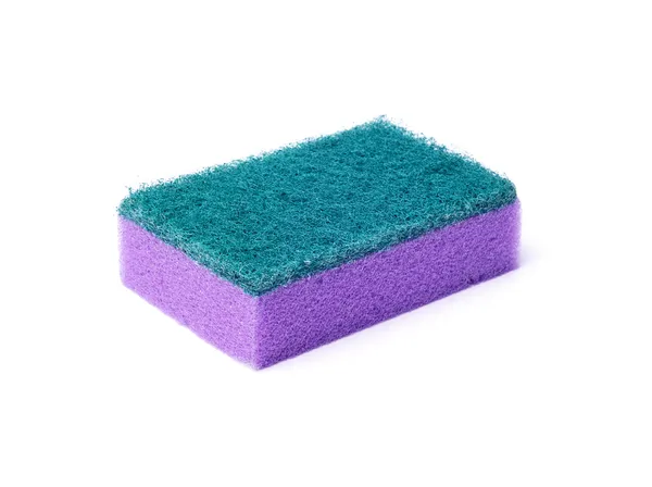 La esponja púrpura para la limpieza aislada sobre fondo blanco —  Fotos de Stock