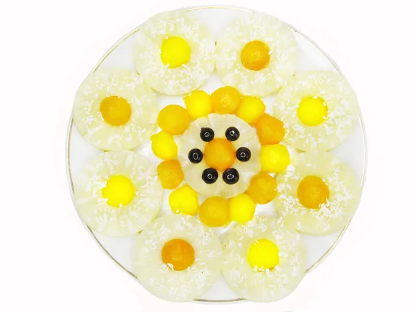 パイナップル パパイヤ ボール シロップのデザート — ストック写真