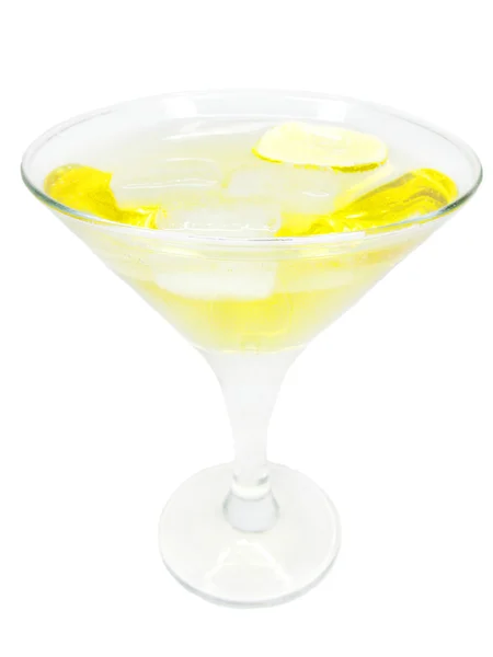 柠檬与鸡尾酒的酒精利口酒 — 图库照片