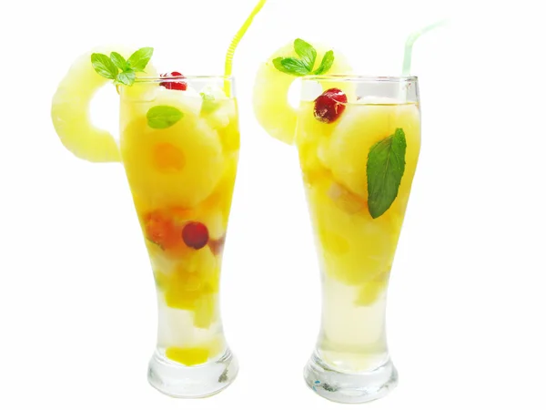 Fruit punch cocktail drinks with pineapple — Stock Photo, Image
