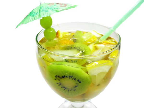 Boisson cocktail punch aux fruits avec kiwi — Photo
