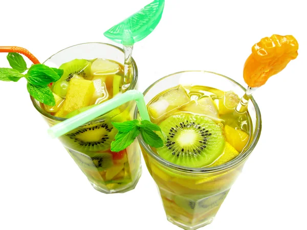 Hideg gyümölcslé italok, kiwi — Stock Fotó