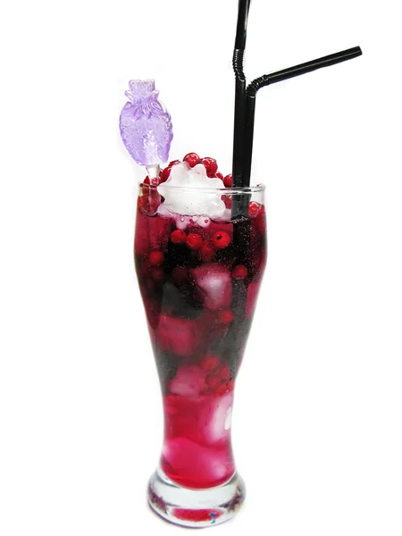 水果浆果与醋栗草莓果汁饮料 — 图库照片