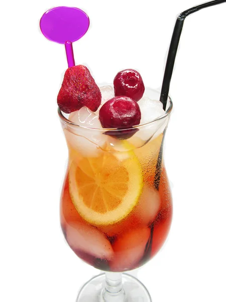 Bebida de cóctel ponche rojo fruta con fresa — Foto de Stock