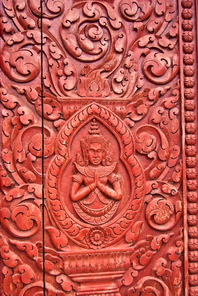 A fragment of the door of Ream Pagoda, Krong Preah Sihanouk, Cambodia — Stock Photo, Image