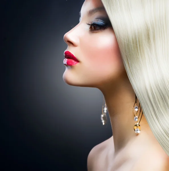 Blond moda dziewczyna — Zdjęcie stockowe