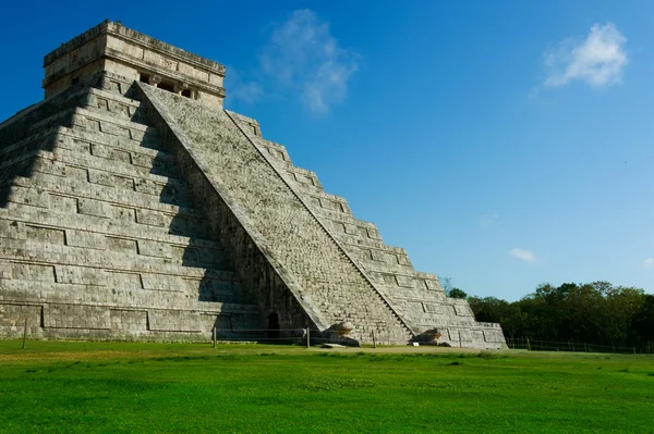 Maya piramide chichen itza, mexico — Stockfoto