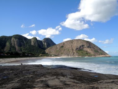 Itacoatiara beach