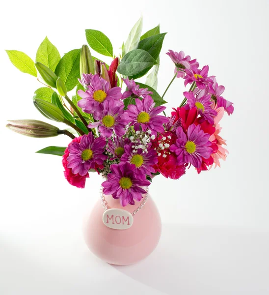 Vaaleanpunainen äitienpäivä Kukat — kuvapankkivalokuva
