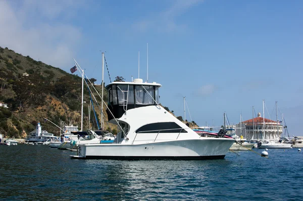 Sportfisher Yacht en la isla de Santa Catalina — Foto de Stock