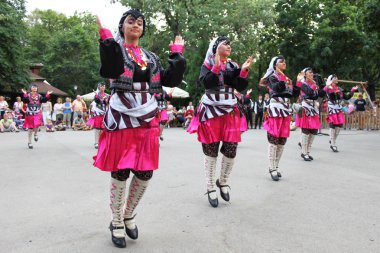 Türk dansçılar