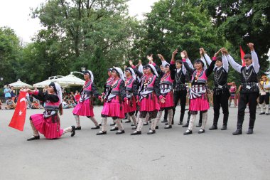 Türk dansçılar