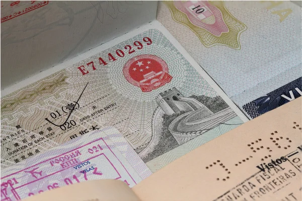 Διαβατήριο με γραμματόσημα — Φωτογραφία Αρχείου