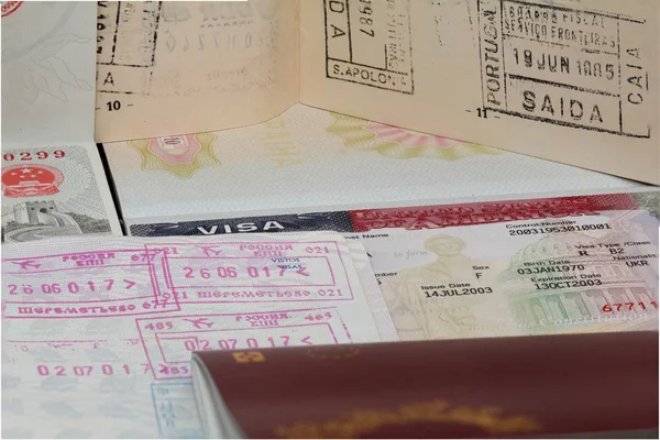 पासपोर्ट आणि व्हिसा — स्टॉक फोटो, इमेज