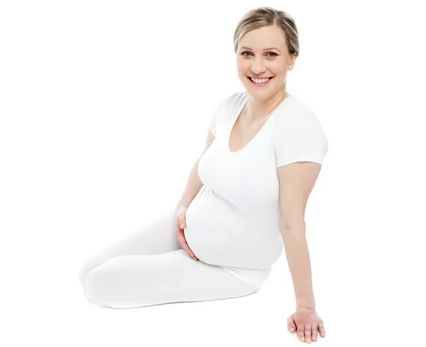 Retrato de estúdio de mulher grávida — Fotografia de Stock