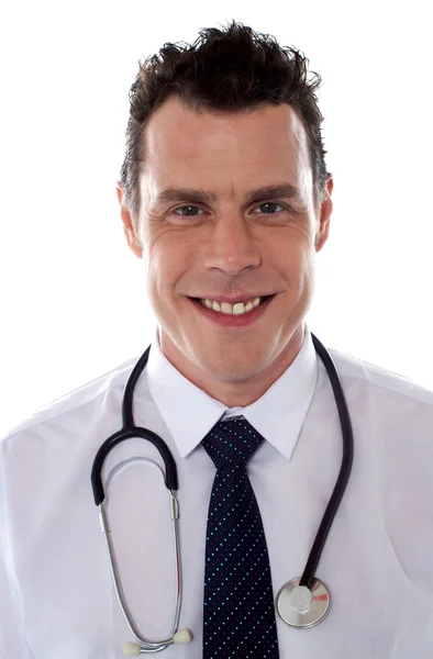 Jovem médico bonito, retrato — Fotografia de Stock