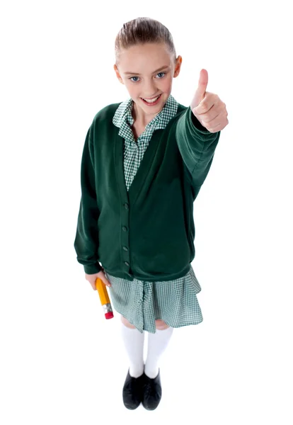 Aantrekkelijk kind duimen opdagen — Stockfoto