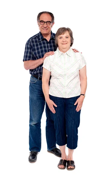 Full length portrait of attractive aged couple — Stock Photo, Image