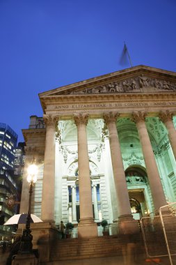 Royal exchange