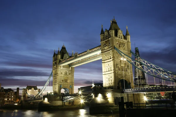 Tower Bridge al tramonto — Foto Stock